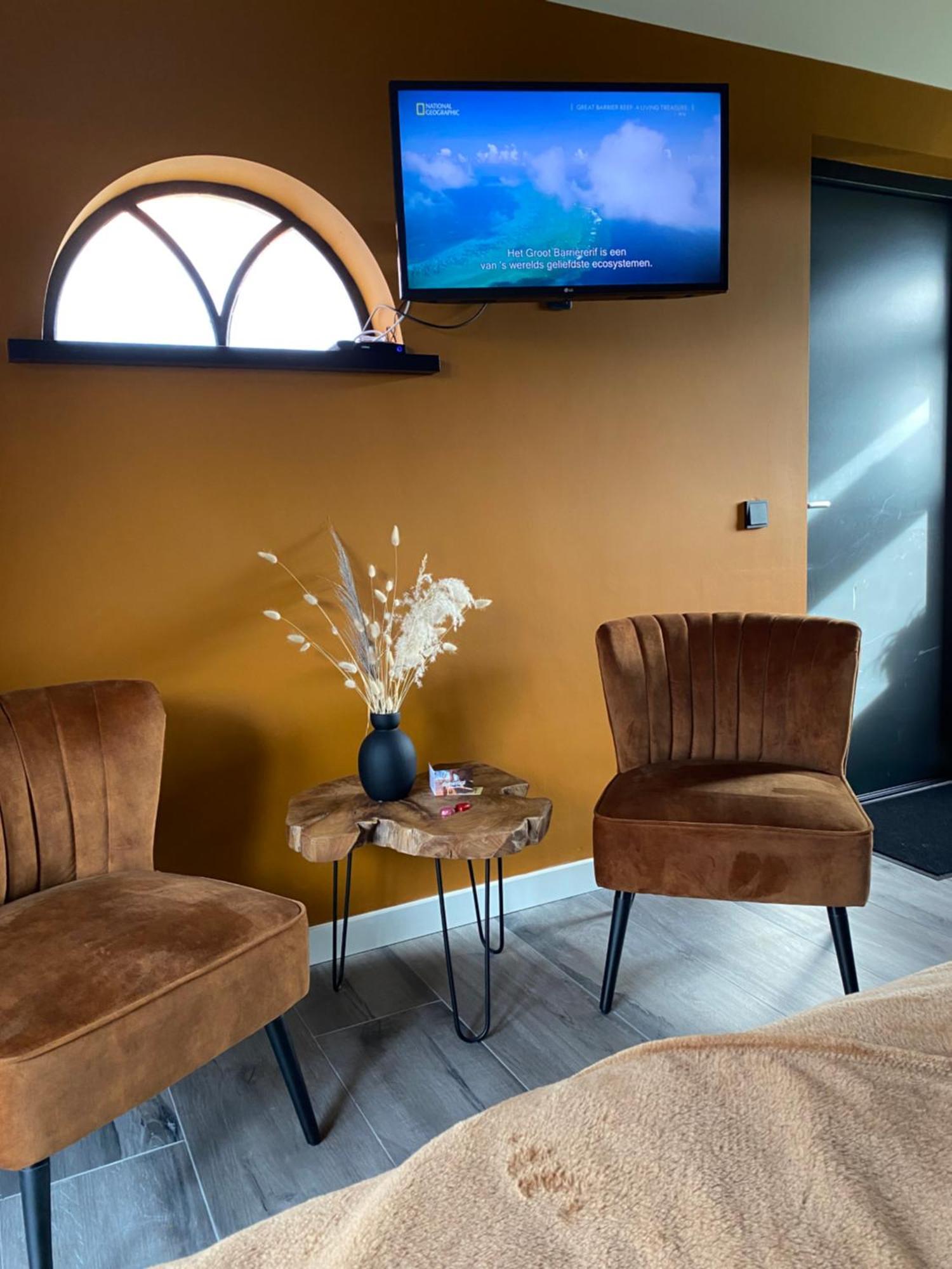 Domestico Bed & Breakfast Lage Mierde Bagian luar foto